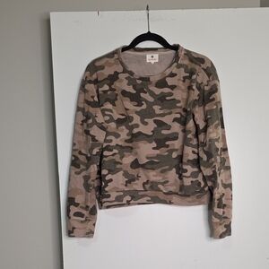 Sundry Camouflage Sweatshirt in Green and Brown